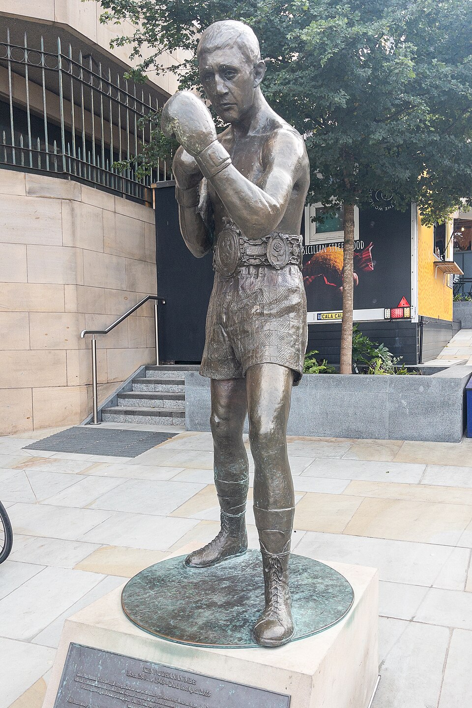 Ken Buchanan, boxeur