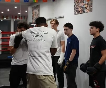 Un cours de boxe au Spartan Boxing Club